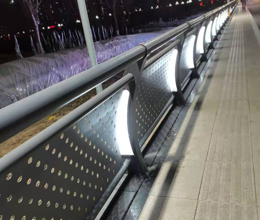 长海河道灯光护栏